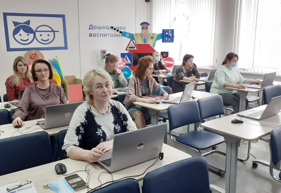 УчиУчись! Обучающий вебинар для вузов и колледжей Нижегородской области